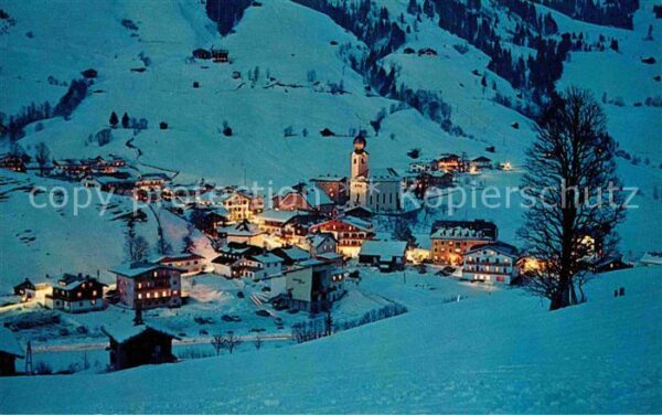 Saalbach-Hinterglemm Winterpanorama Skidorf Nachtaufnahme