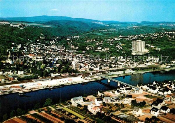Vallendar Blick über den Rhein Fliegeraufnahme