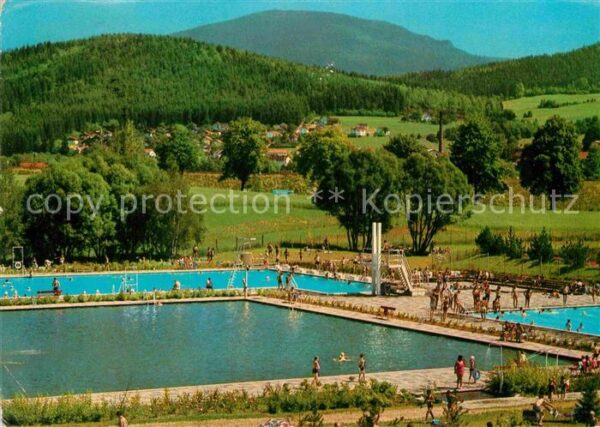 Zwiesel Niederbayern Freibad mit Falkenstein