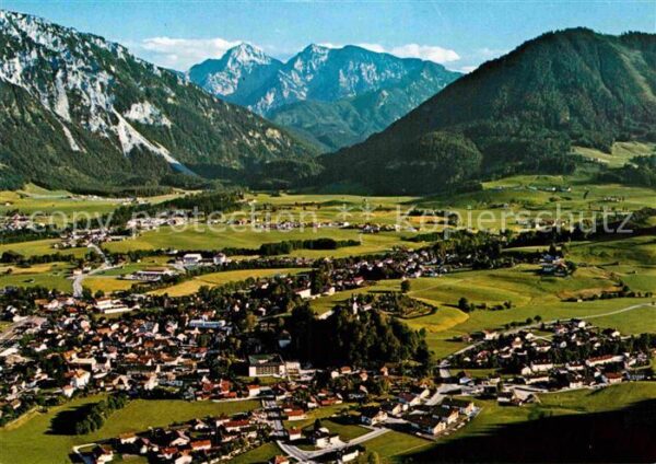 Ruhpolding mit Sonntagshorn Reifelberge und Untern