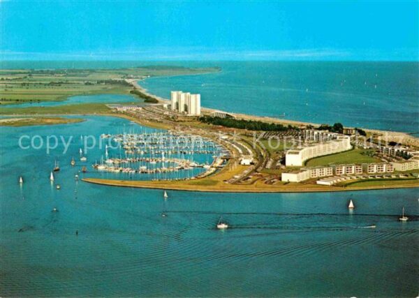 Burgtiefe Hafen Hotels Ostseeinsel Fliegeraufnahm
