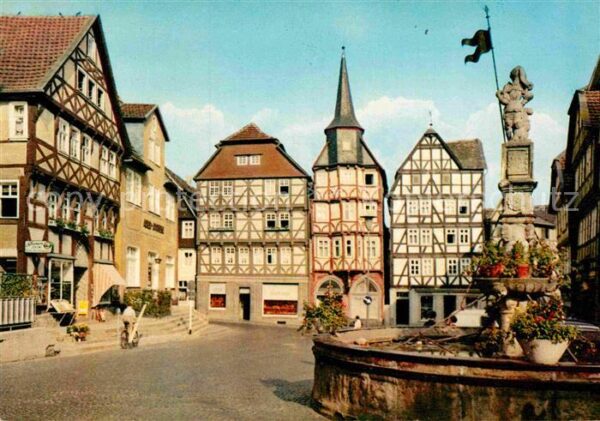 Fritzlar Markt mit Rolandsbrunnen Altstadt Fachw