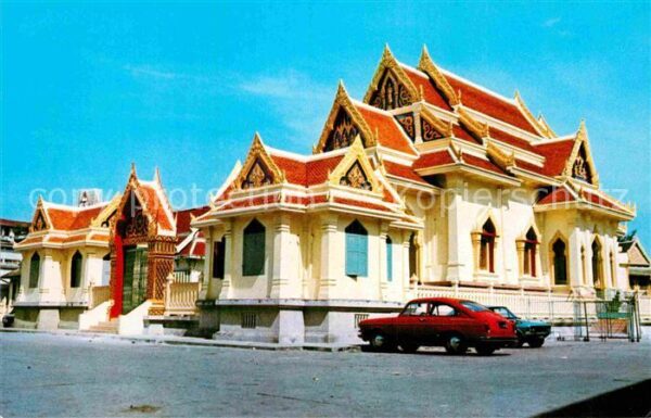 Bangkok Temple of Wat Trainitr-vitayaram viharn