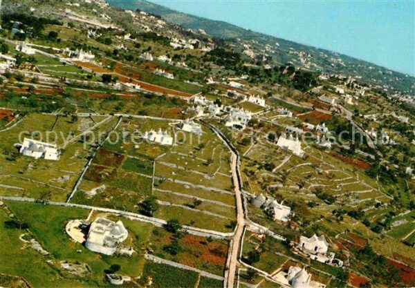 Puglia Fliegeraufnahme Trullis