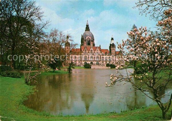 Hannover Rathaus vom Maschpark aus gesehen