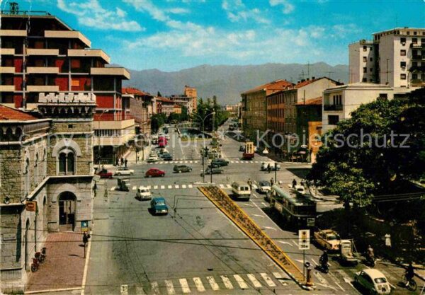Brescia Cesare Battisti Platz