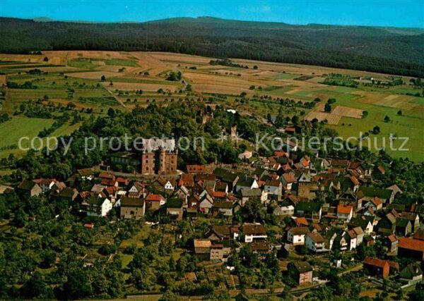 Staufenberg Hessen Fliegeraufnahme mit Burg