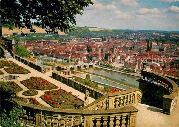 Wuerzburg Festung Marienberg Blick vom Fürstengar