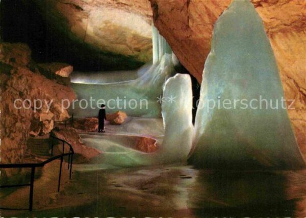 Hoehlen Caves Grottes Dachstein-Riesenhöhle Parzivaldom
