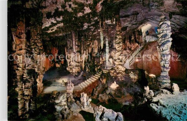 Hoehlen Caves Grottes Cueva de Arta Mallorca Bajada