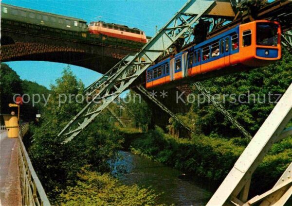 Wuppertal Sonnborner Brücke und Schwebebahn
