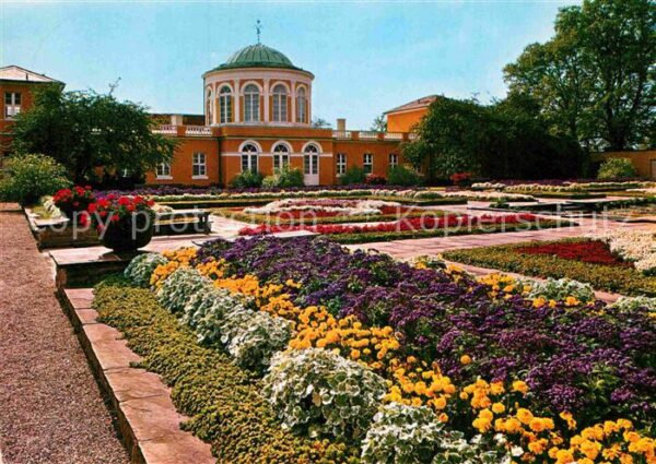 Herrenhausen Hannover Schmuckplatz vor dem Bibliothekspavillo