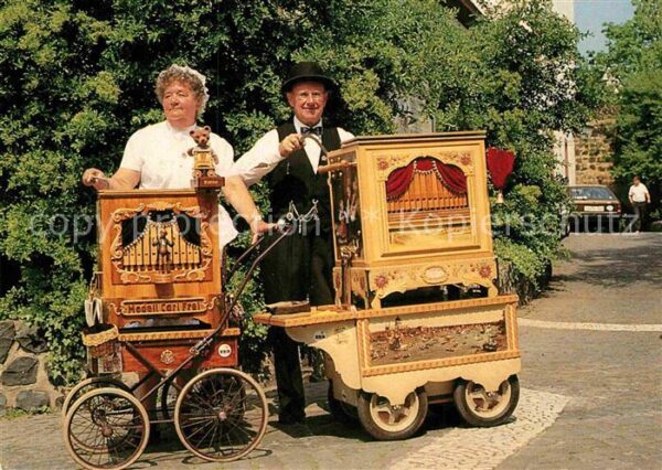 Braunschweig Drehorgelduo Irmgard und Horst