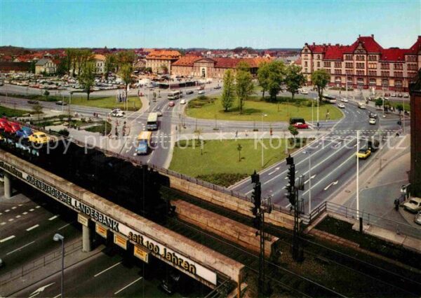 Oldenburg Niedersachsen Eisenbahnbrücke mit Pferdemarkt
