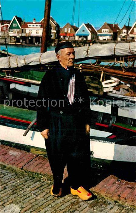 Volendam Fischer im Hafen