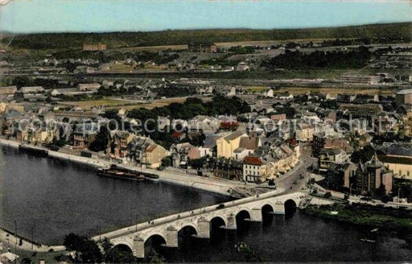 Namur sur Meuse Pont de Jambes et Panorama