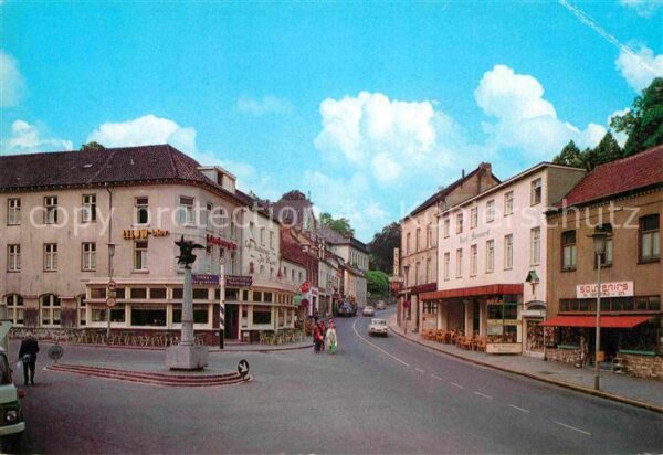 Valkenburg aan de Geul Grendelplein met monument
