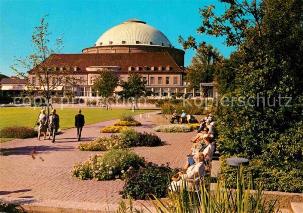 Hannover Stadthalle und Stadthallengarten
