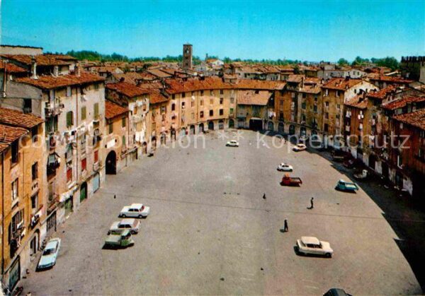 Lucca Piazza dell Anfiteatro