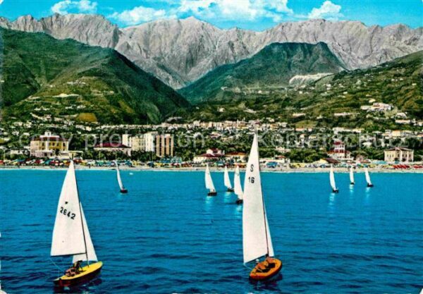 Marina di Massa Panorama dal Mare