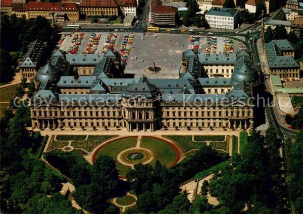 Wuerzburg Fliegeraufnahme Residenz