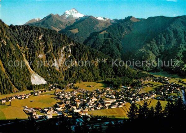 Mayrhofen Zillertal Panorama gegen Ahornspitze