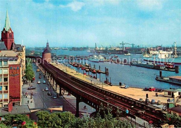 Hamburg Hafen Überseebrücke