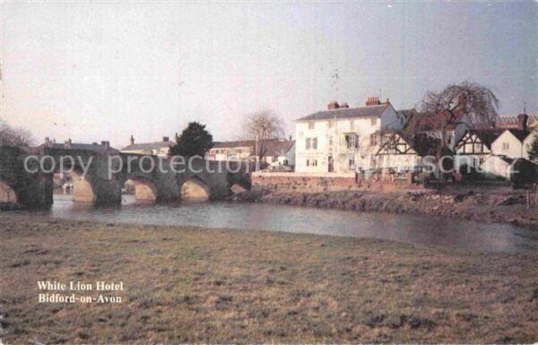 Bidford on Avon white Lion Hotel River Avon Bridge