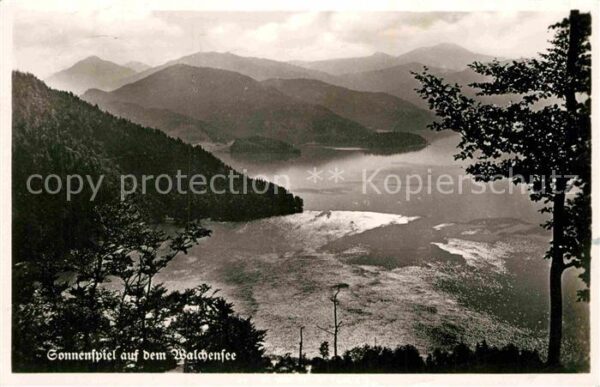 Urfeld Walchensee Sonnenspiel auf dem Walchensee Alpenpan