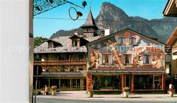 Oberammergau Passionsspielort Dorfplatz mit Fresko D