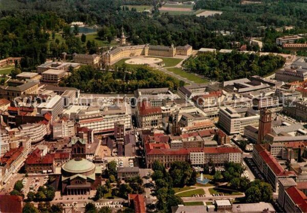 Karlsruhe Baden Stadtbild mit Schloss Fliegeraufnahme