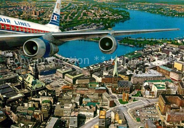 Hamburg City mit Binnen und Aussenalster Flugze