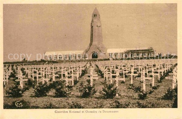Friedhof Cimetiere National Ossuaire et Phare Do