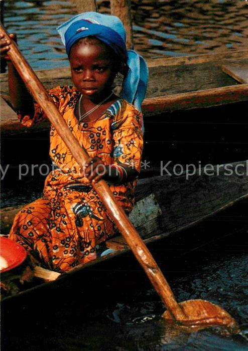 Typen Afrika Kind Paddel Pfahldorf Ganvie Benin