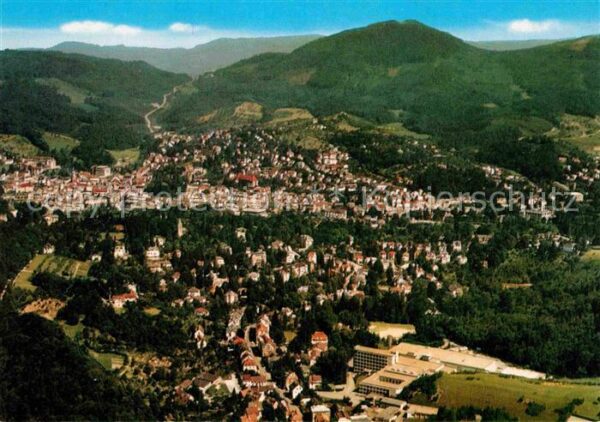 Baden-Baden mit Südwestfunk Studios Fliegeraufnahme