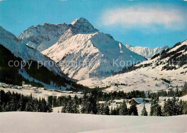 Riezlern Kleinwalsertal Vorarlberg Wintersportplatz Kleines Walsertal Hirs