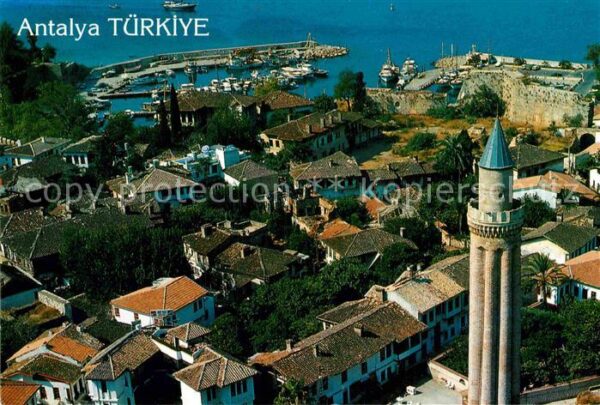 Antalya Blick zum Hafen Minarett