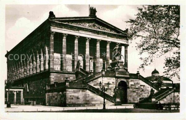 Berlin Nationalgalerie Denkmal Reiterstandbild