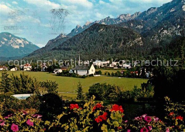 Bayerisch Gmain Gesamtansicht mit Blick auf Lattengebir