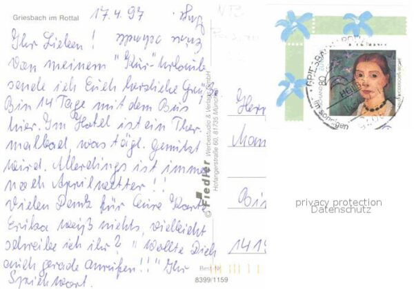 Griesbach Rottal Platz Denkmal Statue Blick zur Kirche – Bild 2