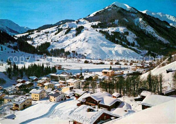 Hinterglemm Saalbach Winterpanorama mit Zwölferkogel Alpen