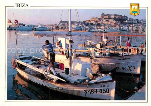 Ibiza Islas Baleares Fischerhafen Fischkutter