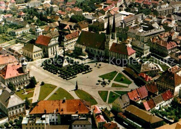 Altoetting Kapellplatz Fliegeraufnahme