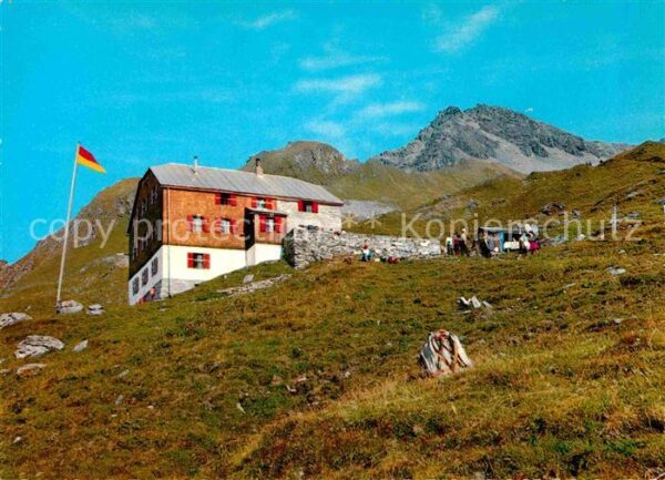 Edelhuette mit Ahornspitze