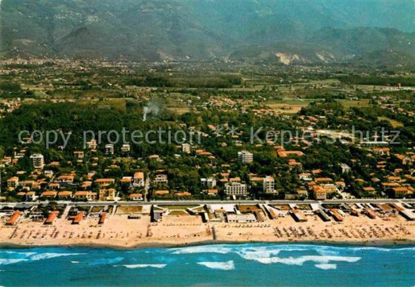 Marina di Pietrasanta Tonfano dall aereo