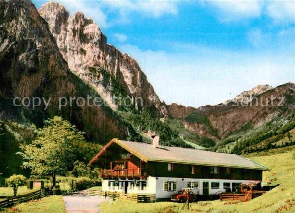 Tirol Region Fischbachalm mit Predigtstuhl und Strip