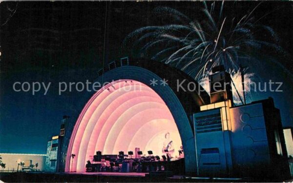 Grimsby Ontario The World Famos Bandshell Illuminated N