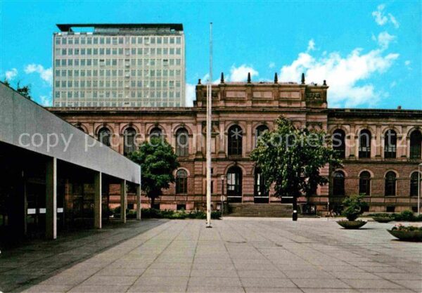 Braunschweig Altgebäude und Hochhaus