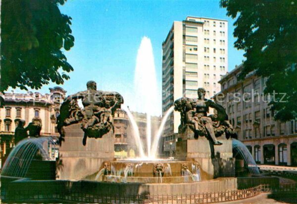 Torino Piazza Solferino s Fontana Angelica
