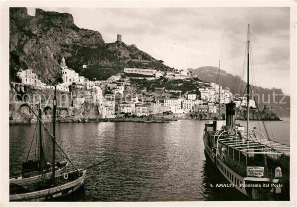 Amalfi Panorama Hafen Personendampfer